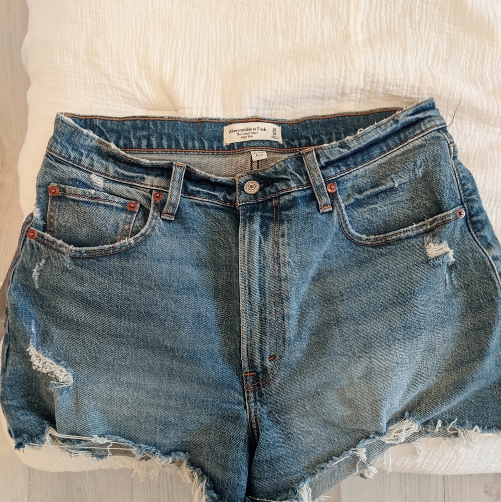 Abercrombie Curve Love Shorts